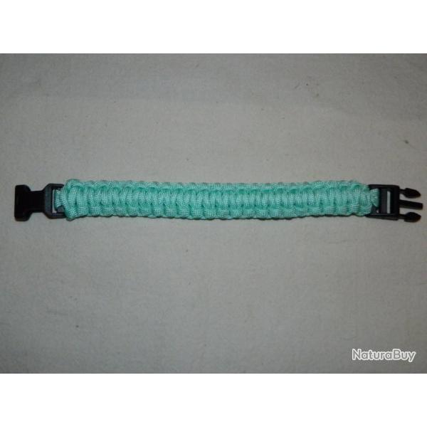 Bracelet paracorde 24cm - bleu pastel