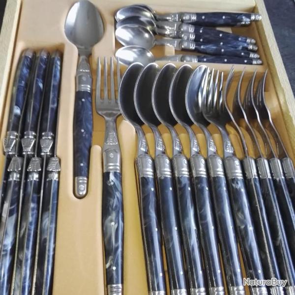 M�nag�re Laguiole 31 pi�ces  acier inoxydable gris marbr�