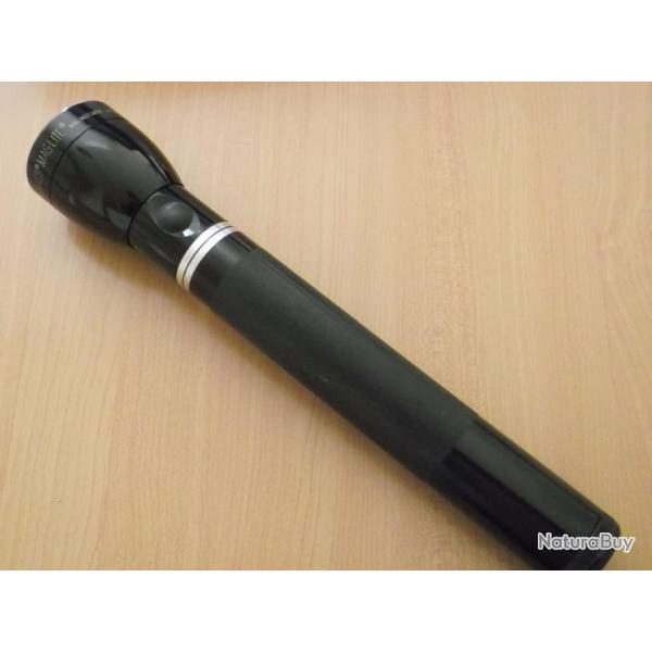 Lampe  torche   MAGLITE