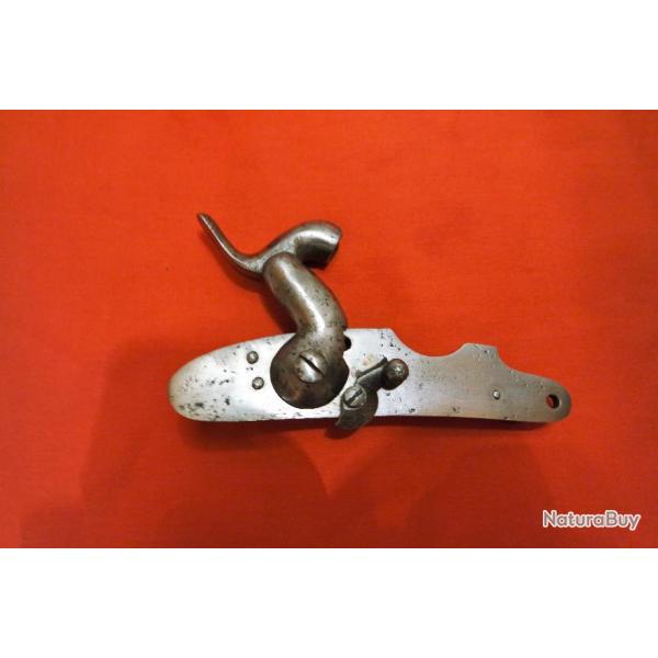 ..Platine � percussion   assez rare cran de s�curit� sur le chien en fa�ade PL1 X