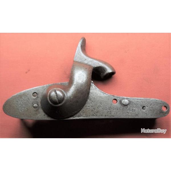 PL32...Platine � percussion  Style Tower Model ancien refa�onn� Ottoman.