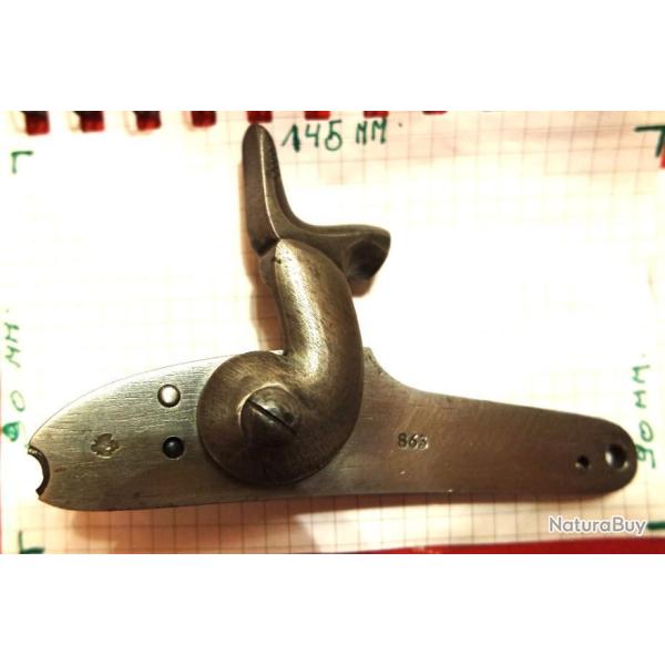 Platine � percussion 11        (Platine � Mousqueton poin�onn�e 863).