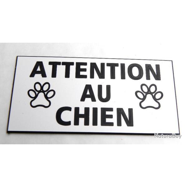 Plaque adh�sive "ATTENTION AU CHIEN " format 48 x 100 mm fond BLANC