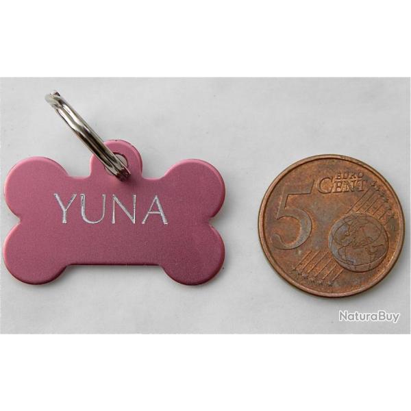 MEDAILLE Grav�e chien chiot rose "os" petit mod�le gravure, personnalisation offerte