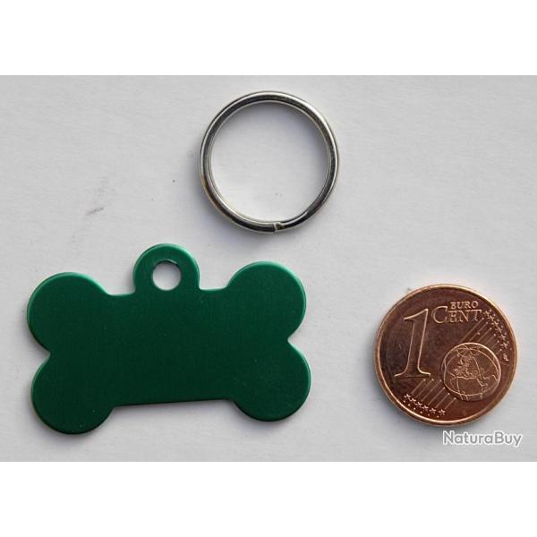 MEDAILLE Grav�e chien chiot vert "os" petit mod�le gravure, personnalisation offerte