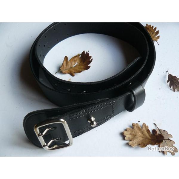 Ceinturon  cuir � double ardillon...  110/125 CM
