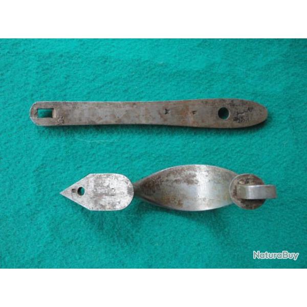 Pontet de fusil r�glementaire mod�le � d�terminer.