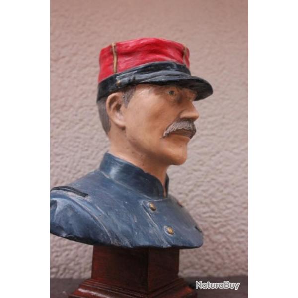 Buste sur socle d'un Soldat Fran�ais de 14 en tenue M-1870 (Fabrication France)