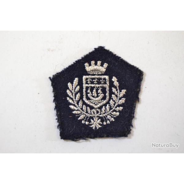 Insigne de col / patte de collet embl�me ville de Paris, Police parisienne ? � identifier