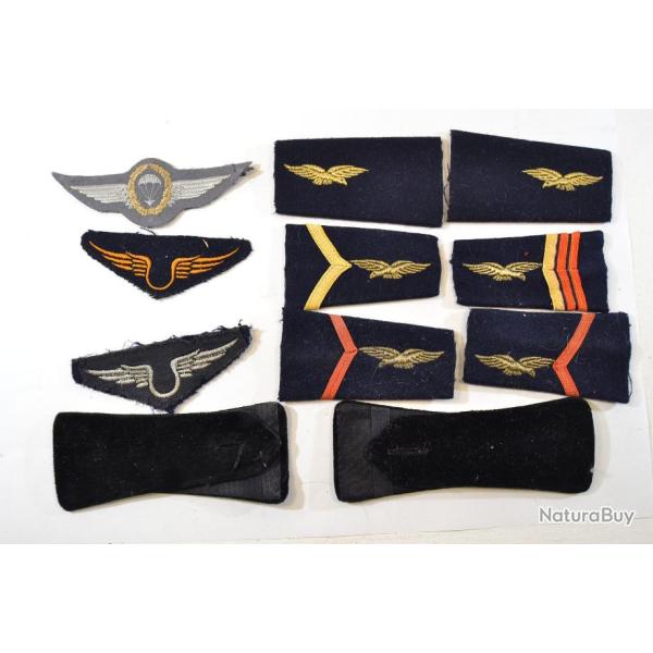 Lot insignes tissu brod�s, fourreau de patte d'�paule aviation Fran�aise