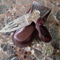 FORT ET BEAU COUTEAU DE CHASSE PLIANT ( LE SOLOGNOT ) .