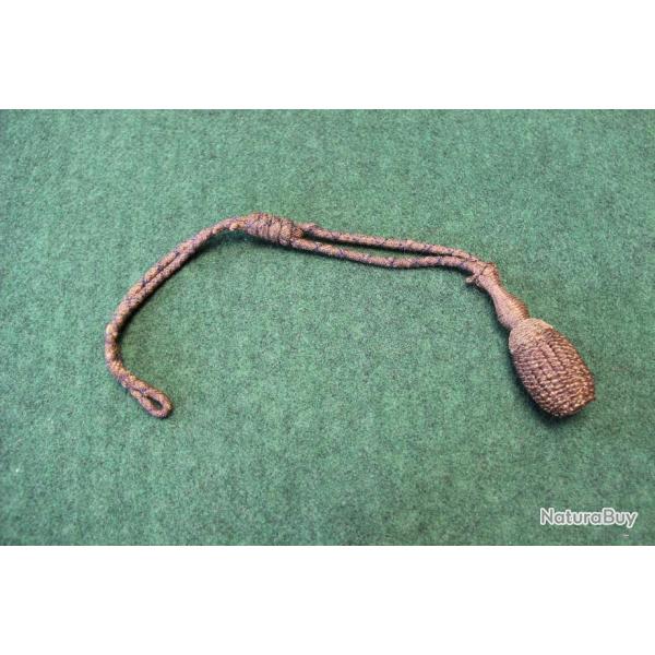 DRAGONNE   DE  SABRE   OU  DE  DAGUE    WW I  OU   WW2    N1