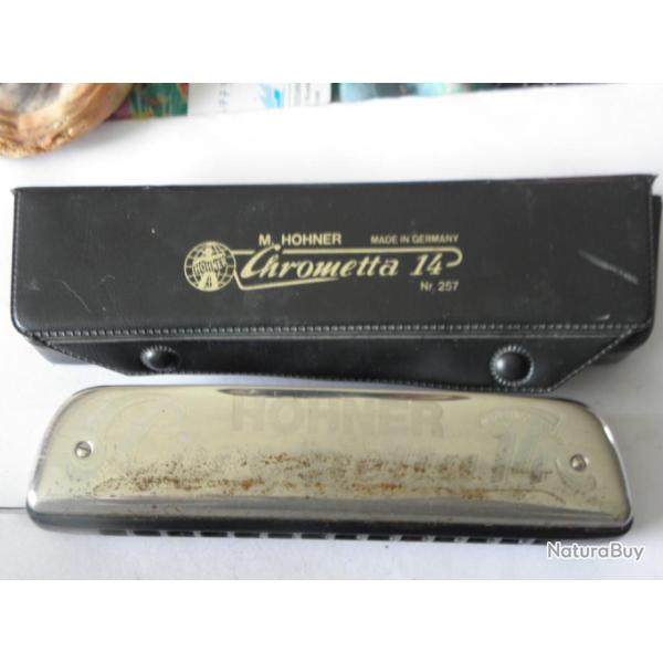 hohner harmonica  chrometta 14