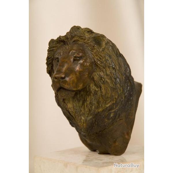 BRONZE ANIMALIER - LION