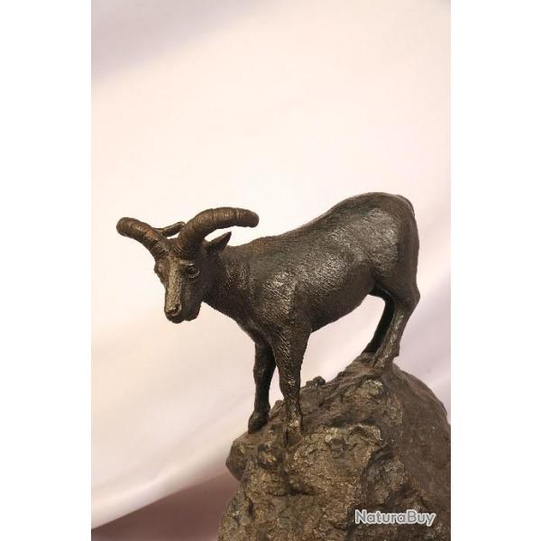 BRONZE ANIMALIER - TUR SUR ROCHER