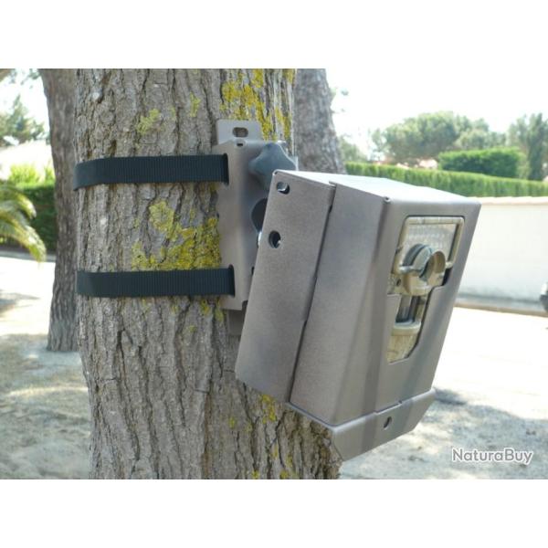 SYSTEME DE FIXATION ORIENTABLE POUR CAISSONS DE SECURITE DES PIEGES PHOTOGRAPHIQUES