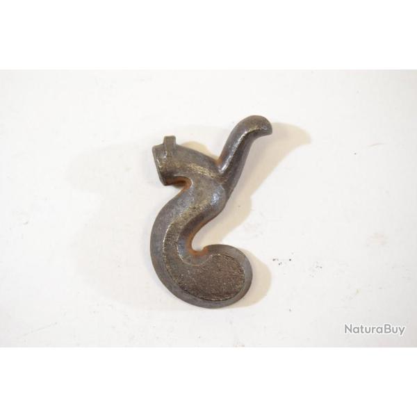 chien pour fusil de chasse � broche,poudre noire.  Brut de fabrication � finir. Restauration (B)