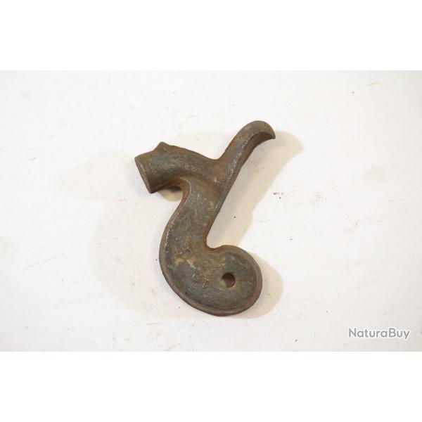chien pour fusil de chasse � broche,poudre noire.  Brut de fabrication � finir. Restauration (E)