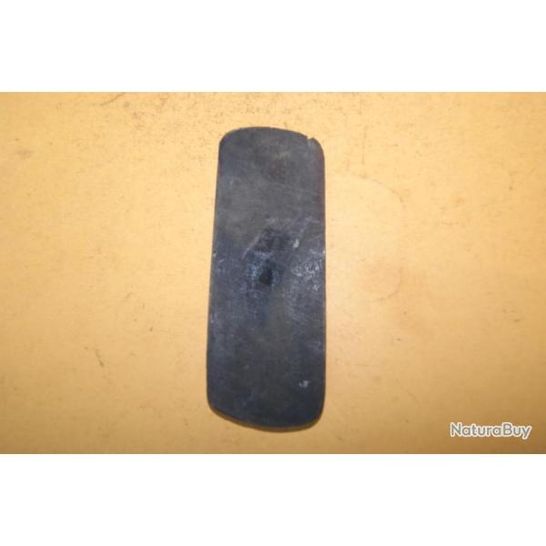 plaquette de crosse pistolet modele inconnue -  (d8n23)