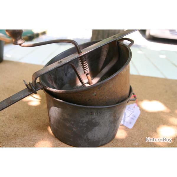 PRESSE PUREE DE 14/18  avec  SA  GAMELLE  JAPY    MATRICULEE TROUVEE DANS UN FORT DE SAVOIE