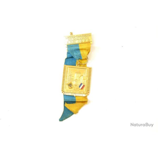 M�daille marche / rassemblement inter-alli�s Villigen-Schwenningen 1973 19 groupe de chasseurs 19 GC