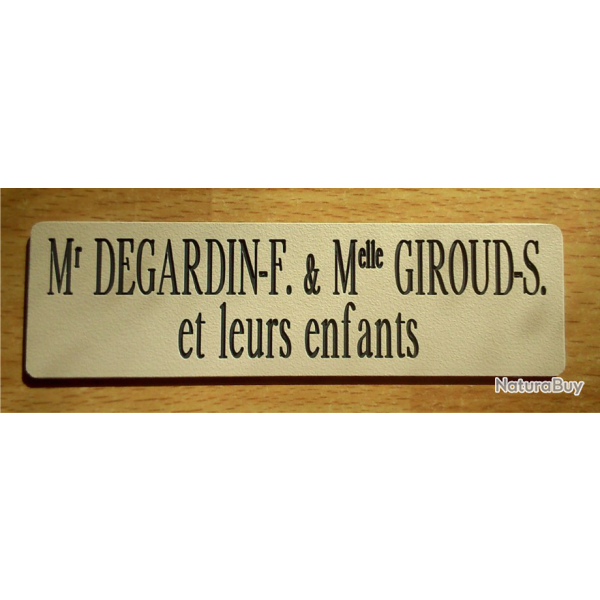 Plaque pour vos boites-aux-lettres r�f:34404/Amande-Noir/2Lignes/110x32mm.