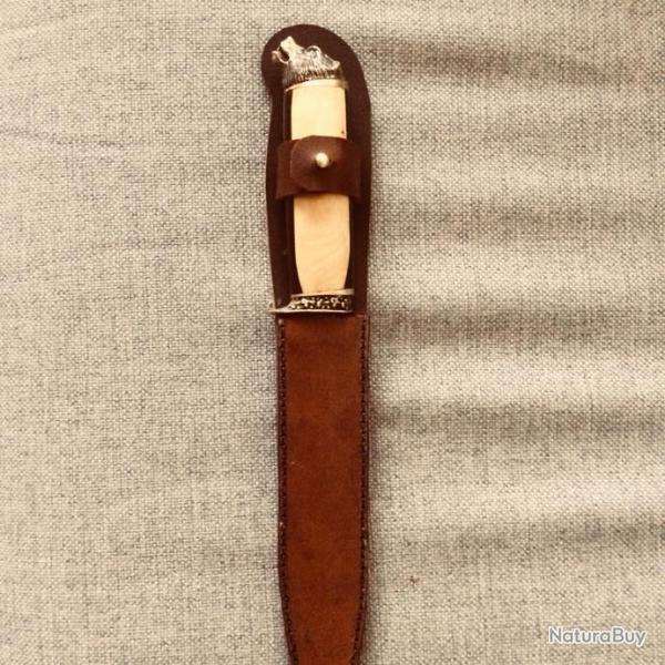 Couteau droit � lame fixe