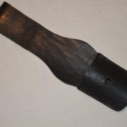 GOUSSET PORTE BAIONNETTE ITALIENNE CARCANO Mle 1891 OU AUTRES MODELES DERIVES