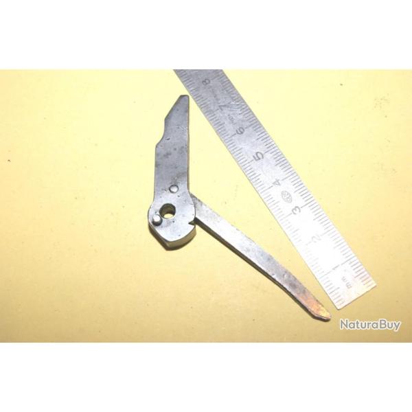 lot chien + bielle de fusil MOSSBERG -  (d8s124)