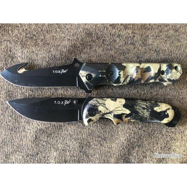 2 COUTEAUX DE CHASSE