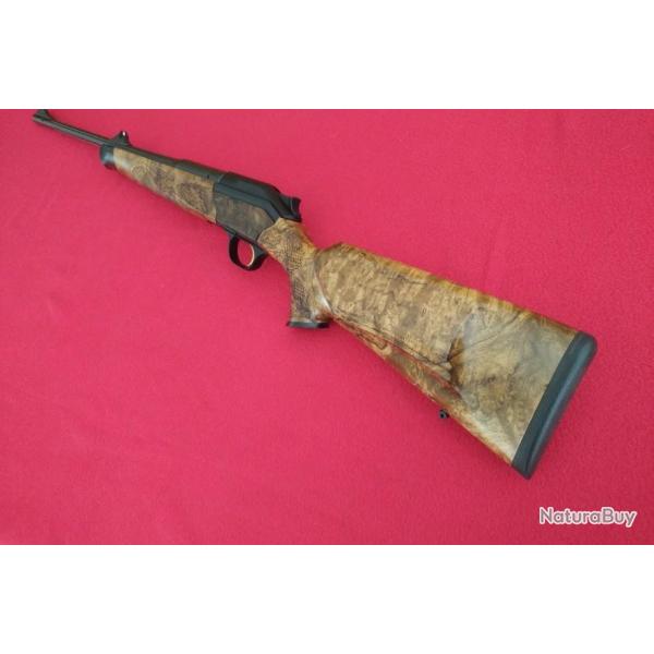 Unique R8 type  "DIPLOMATE"  noyer de grade 10 et sculptures, canons flts 270 Win, 7x64 ou 9.3x62