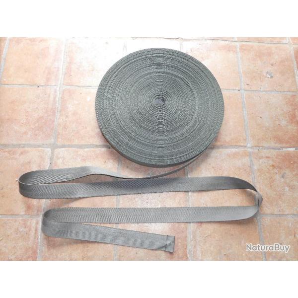 rouleau de sangle kaki F1 militaire 3cm x 50M