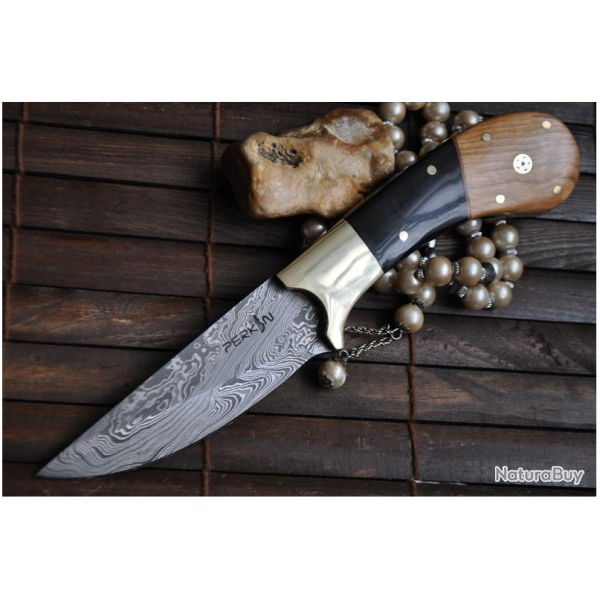 COUTEAU DE CHASSE DAMAS FAIT � LA MAIN AVEC GAINE