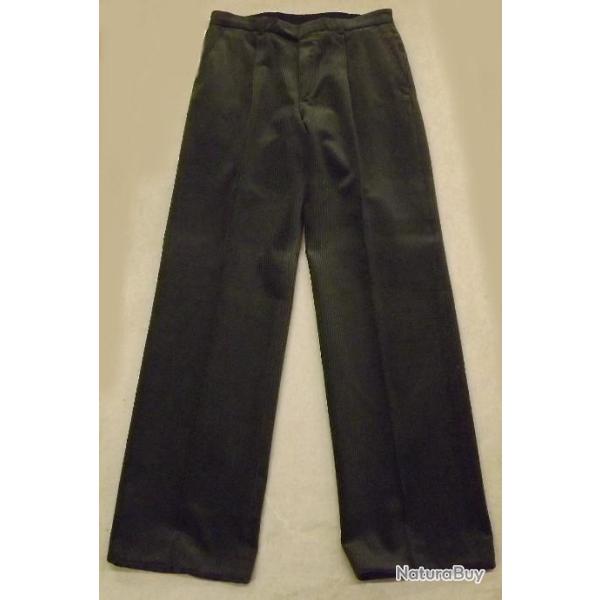 Pantalon en velours Marque Sankt Hubertus taille 40