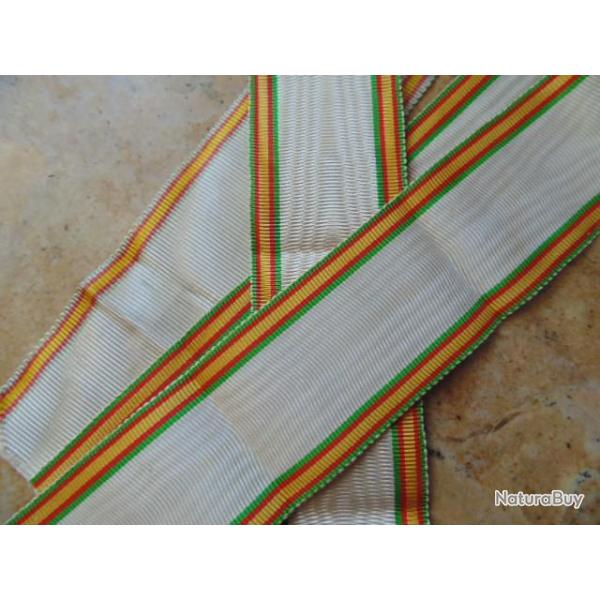 ruban moir� 15 cm x 3,4 mm M�DAILLE La Paz la paz Maroc authentique ancien  pas refabrication