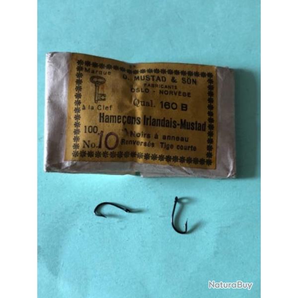 100 hame�on n 10 oeillet r�f 160b noir renvers� tige moyenne peche carnassier simple mustad