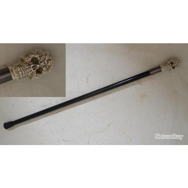 CANNE  EPEE de marche d�cor t�te de mort multiple