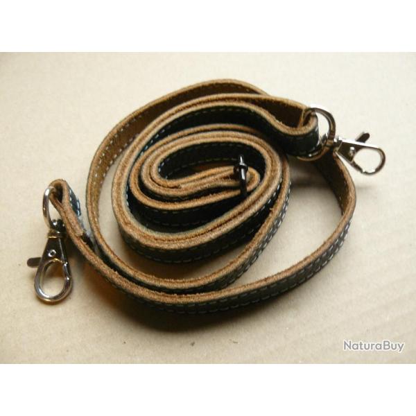Bretelle / sautoir  en cuir, r�glable pour trompe...