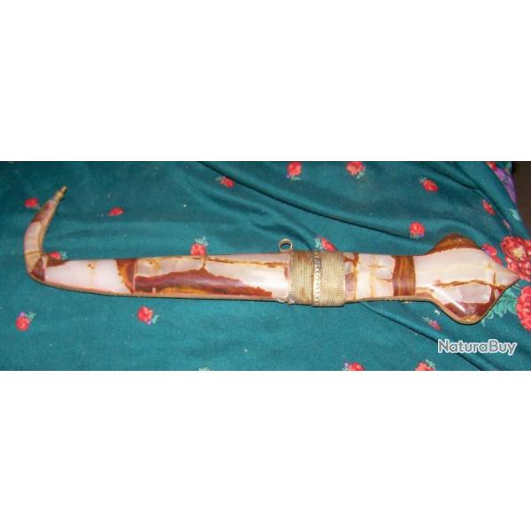 BEL ET MONUMENTAL COUTEAU ARTISANAL ARABE  !!