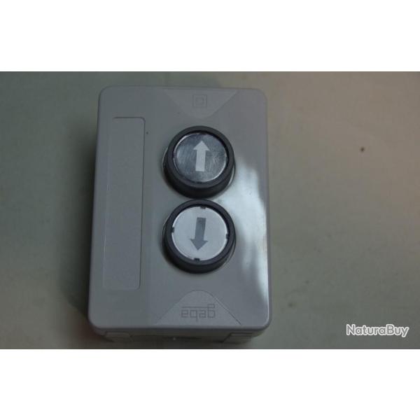 Commande store ou volet ou machine d'atelier