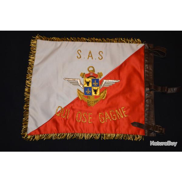 FANION GCCPM-GROUPEMENT COLONIAL COMMANDO PARACHUTISTE-MADAGASCAR-TROUPES AEROPORTEES