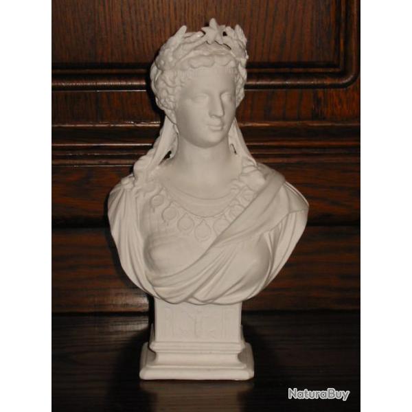 Buste de Marianne  �toile