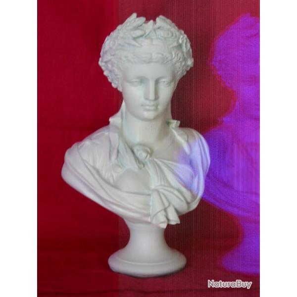 Buste de Marianne  sur socle