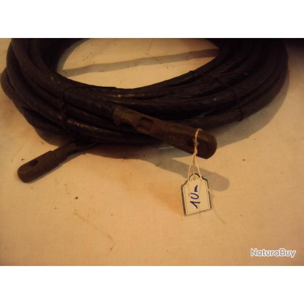 C�ble pour armes,  fusil ou pistolet  , Militaire.  tr�s difficile � couper .  noir 10  m�tres