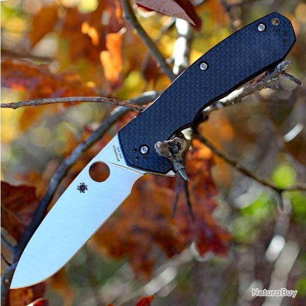Couteau Spyderco Amalgam Lame Acier S30V Manche Fibre de Carbone/G-10 Compression Lock SC234CFP