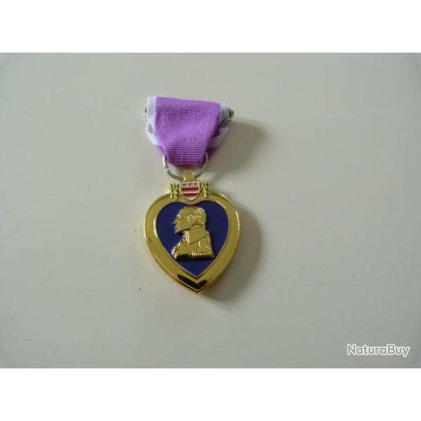 TRES BELLE REPRODUCTION DE LA MEDAILLE "PURPLE HEART"