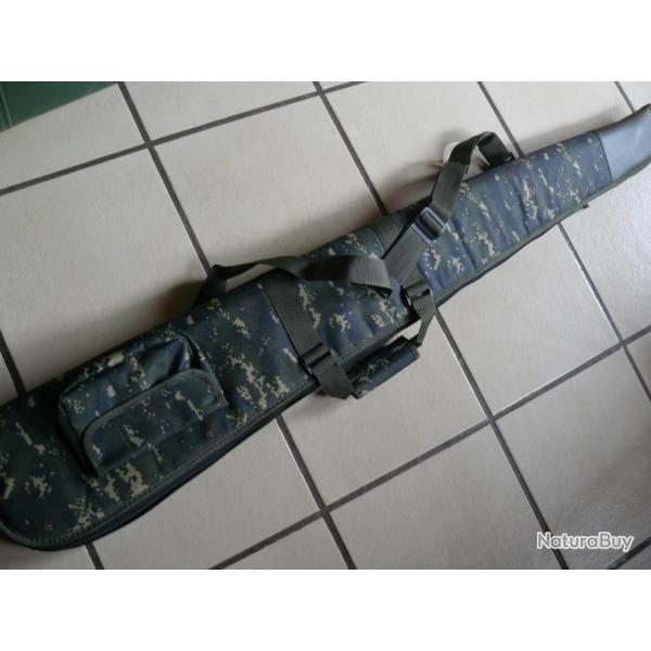 .....HOUSSE  CAMO  PIXELS...