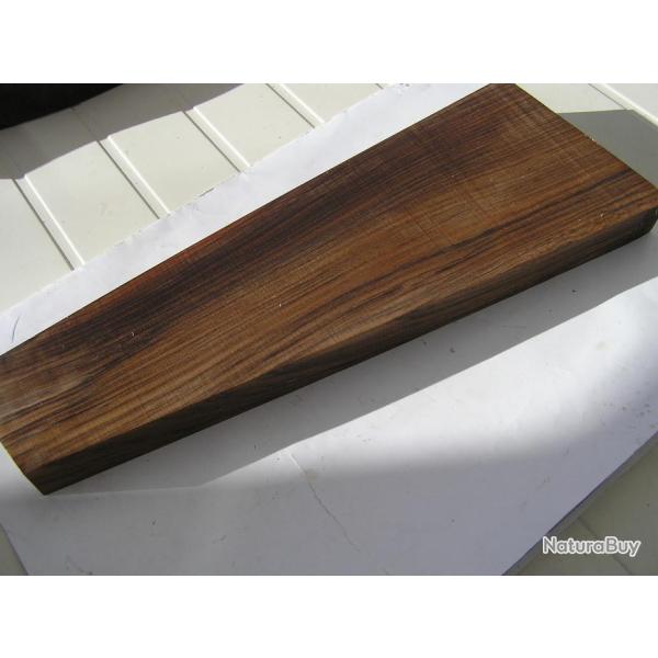 BOIS MAQUETTE POUR CROSSE FUSIL L490