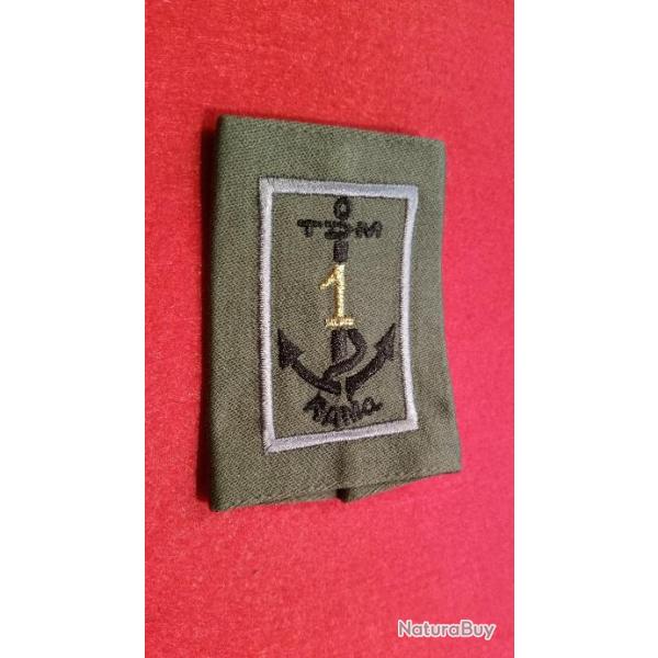 Fourreau d'�paule ( Batterie grise) du 1� R�giment d'artillerie de marine