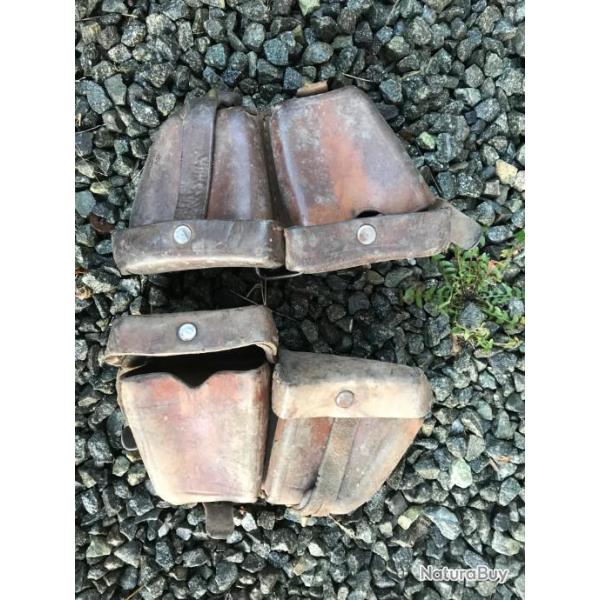 MOSIN NAGANT, Paire de portes chargeur cuir Bulgares, 2me choix